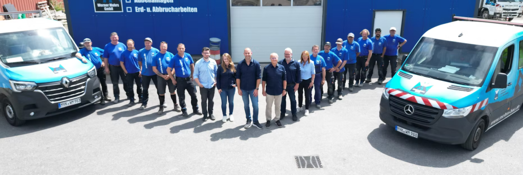 Das neunzehnköpfiges Mohrs Bau Team